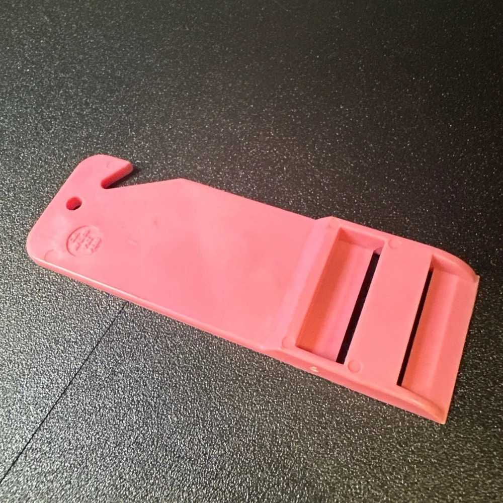 Vintage Pink Plastic Can & Bottle Opener Retro Kitchen Tool 3.5